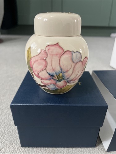 Moorcroft ginger jar 11cm - moorcroft,