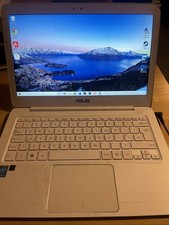 ASUS UX305FA laptop