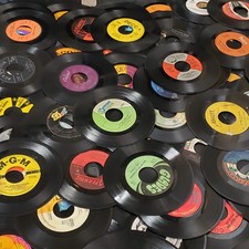 100 Vinyl Records 45 RPM 7"