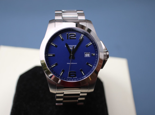 Longines conquest gents watch - longines,