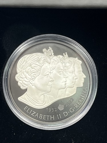 The canada fine silver - ,