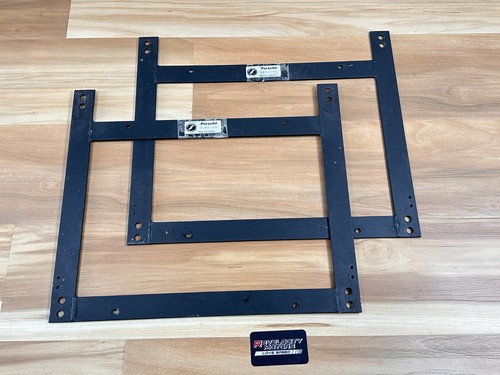 Pair corbeau seat - of, brackets