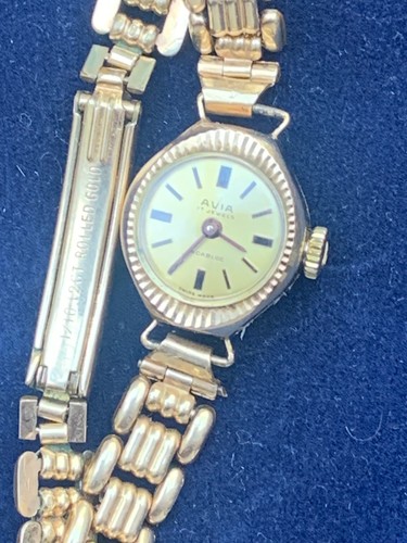 9ct yellow gold - 9ct, 375