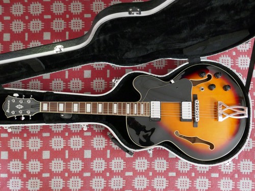 Ibanez artcore af75 semi - artcore,