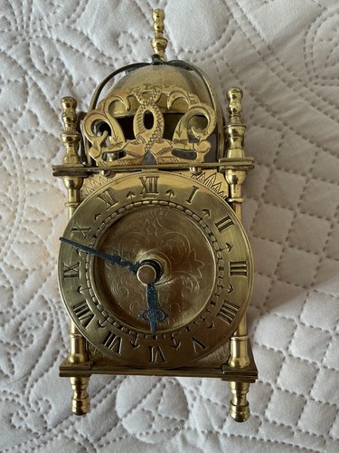Smiths small brass carrage