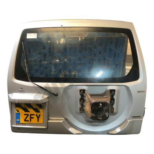 Mitsubishi shogun swb - mitsubishi, mk3