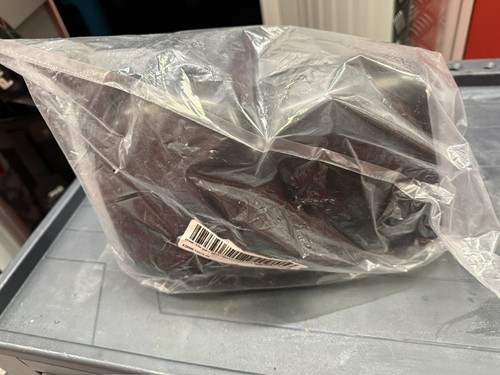 Brand new genuine iame black - new,