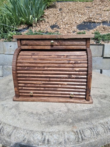 Bread box vintage - box,