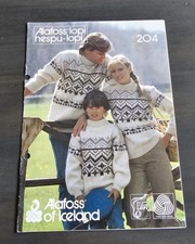 Vintage ICELANDIC Knitting