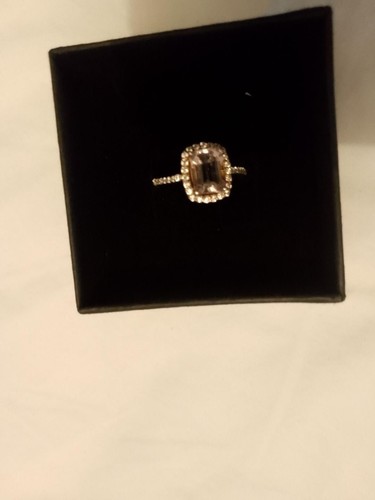 Ladies morganite ring with - ladies,