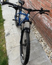 Carrera vulcan mountain bike