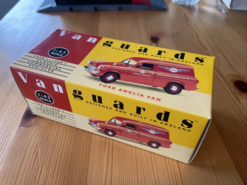 Vanguards ford anglia van - van, esso