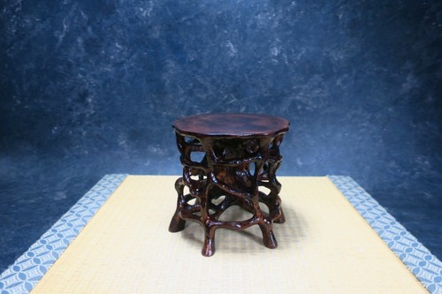 Bonsai stand
