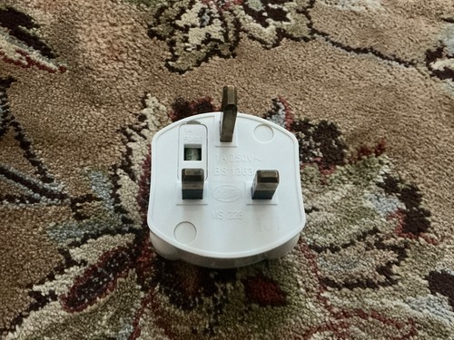 Boots fused shaver adapter - fused,
