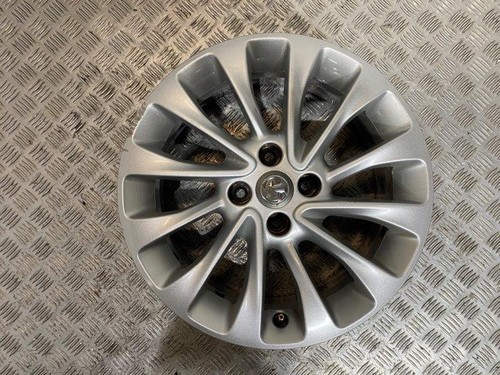 Vauxhall corsa 16 - 15-19, e