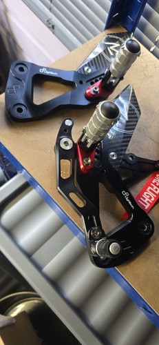 Adjustable footrests lightech - adjustable,