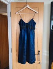 Vera Wang designer silky mini