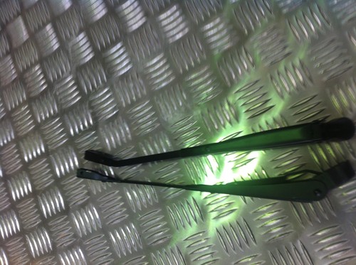 Land rover wiper - rover, arms
