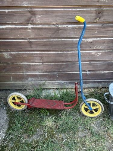 Wells kelp scooter two - two, wheels