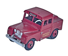 Dinky Toys 255 Land Rover