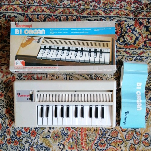Vintage retro boxed - vintage, 1984