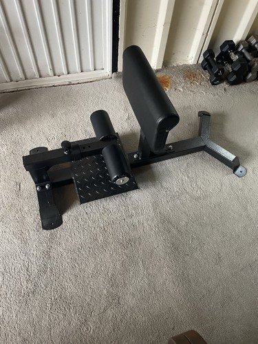 Gymmaster sissy squat - sissy, machine