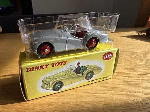 Dinky toys atlas 105 - toys/atlas, triumph