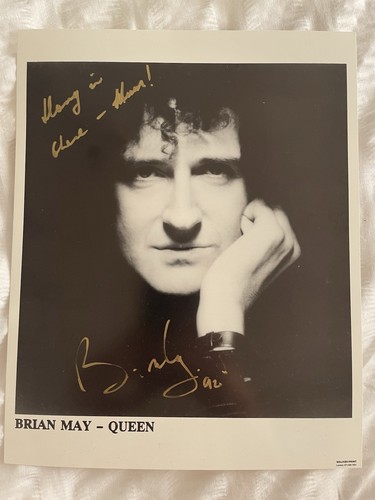 Queen brian may signed - may, signed'