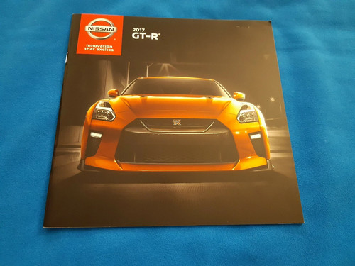 2017 nissan brochure - gt-r,
