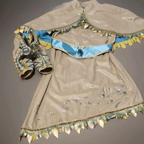 Disney store pocahontas - disney,