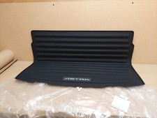 Vauxhall Astra Reversible Boot