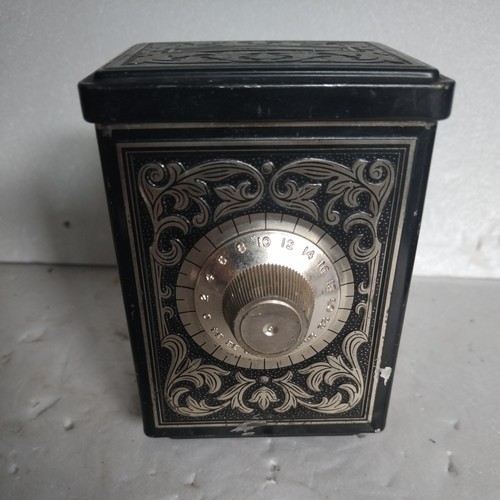 Vintage avon tin beautiful - ,