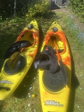 One pyranha fusion - kayak,