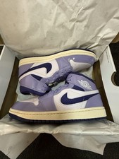 Jordan Air 1 Mid Women's