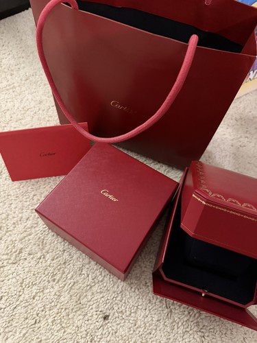 Cartier presentation case - presentation,