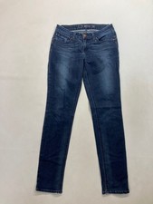 LEVI’S BOLD CURVE SKINNY