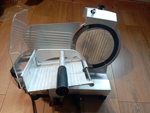 Buffalo cd277 meat slicer 220 - meat,