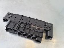 LAND ROVER DISCOVERY 5 L462 HSE 3.0 TDV6 2017-2020 REAR RIGHT SIDE FUSE BOX