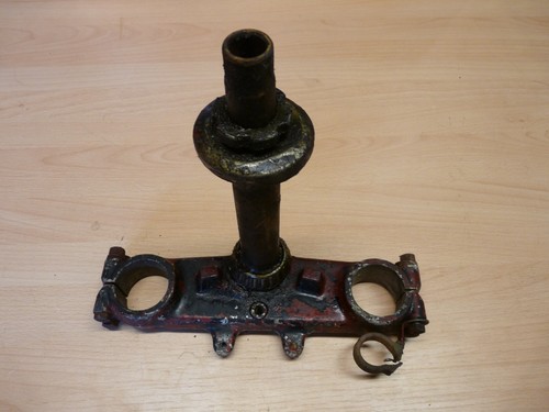 Yamaha xt350 lower - ,