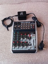 Behringer Xenyx Q1002USB USB