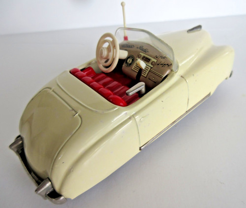 Schuco radio car 4012 - schuco, in