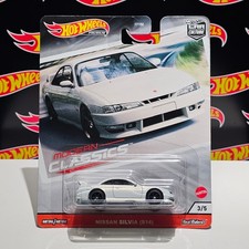 Hot Wheels Premium Nissan