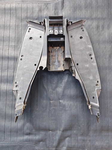 Aprilia sr50r footboard panel - aprilia,