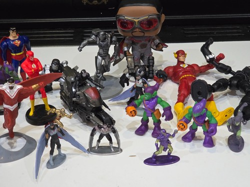 Large job lot - large,