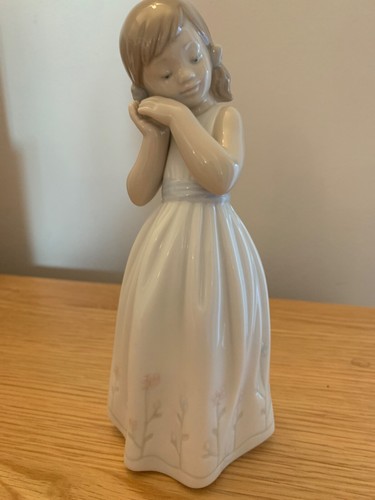 Lladro figurine sweet - lladro,