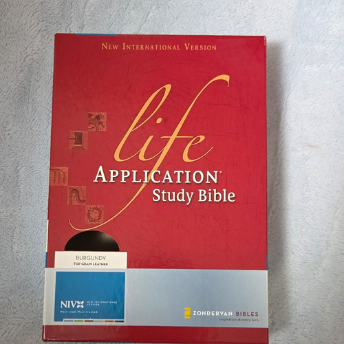 Niv life application study - niv,