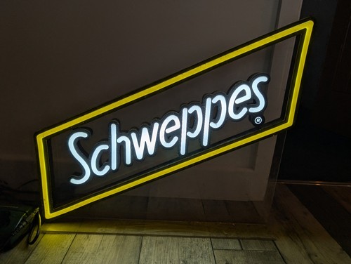 Schweppes light sign - light,