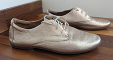 Clarks un structured metallic