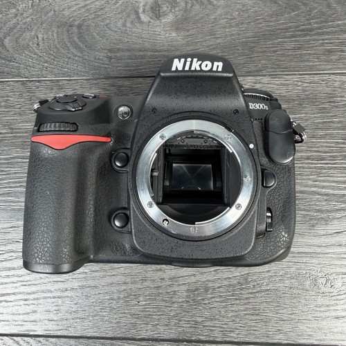 Nikon d300s 3mp dslr - d300s, 12.3mp