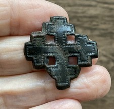 MEDIEVAL. 15TH  CENTURY. THE KNIGHTS HOSPITALLERS BRASS CROSS BADGE.